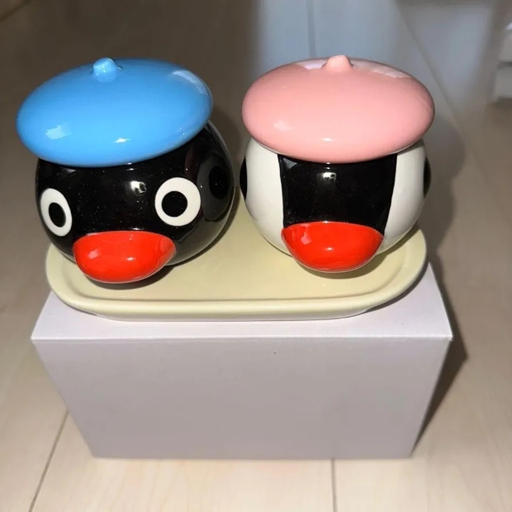 Pingu Pinga Ceramic Containers with Lids, Tray, & Box  (With box) - Picture 4 of 5